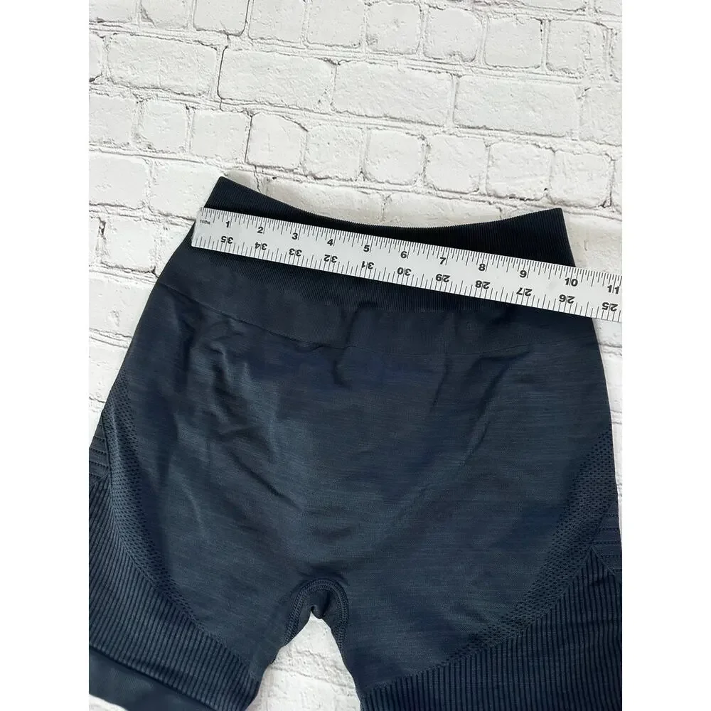 Alphalete shorts size small